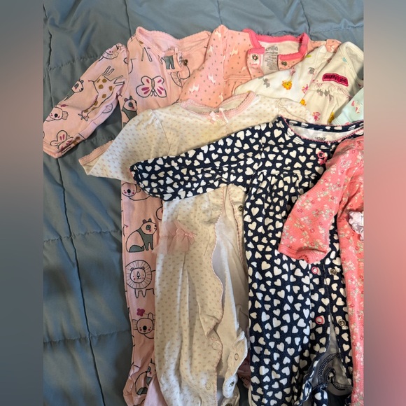 Lot of 12 pajamas size 9m - Picture 3 of 6